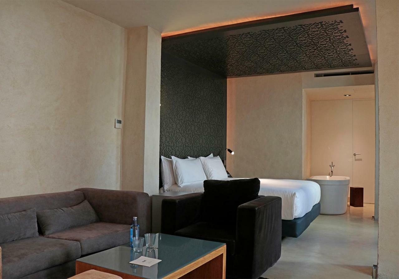 Eme Catedral Mercer Hotel Sevilla Dış mekan fotoğraf A suite at the hotel