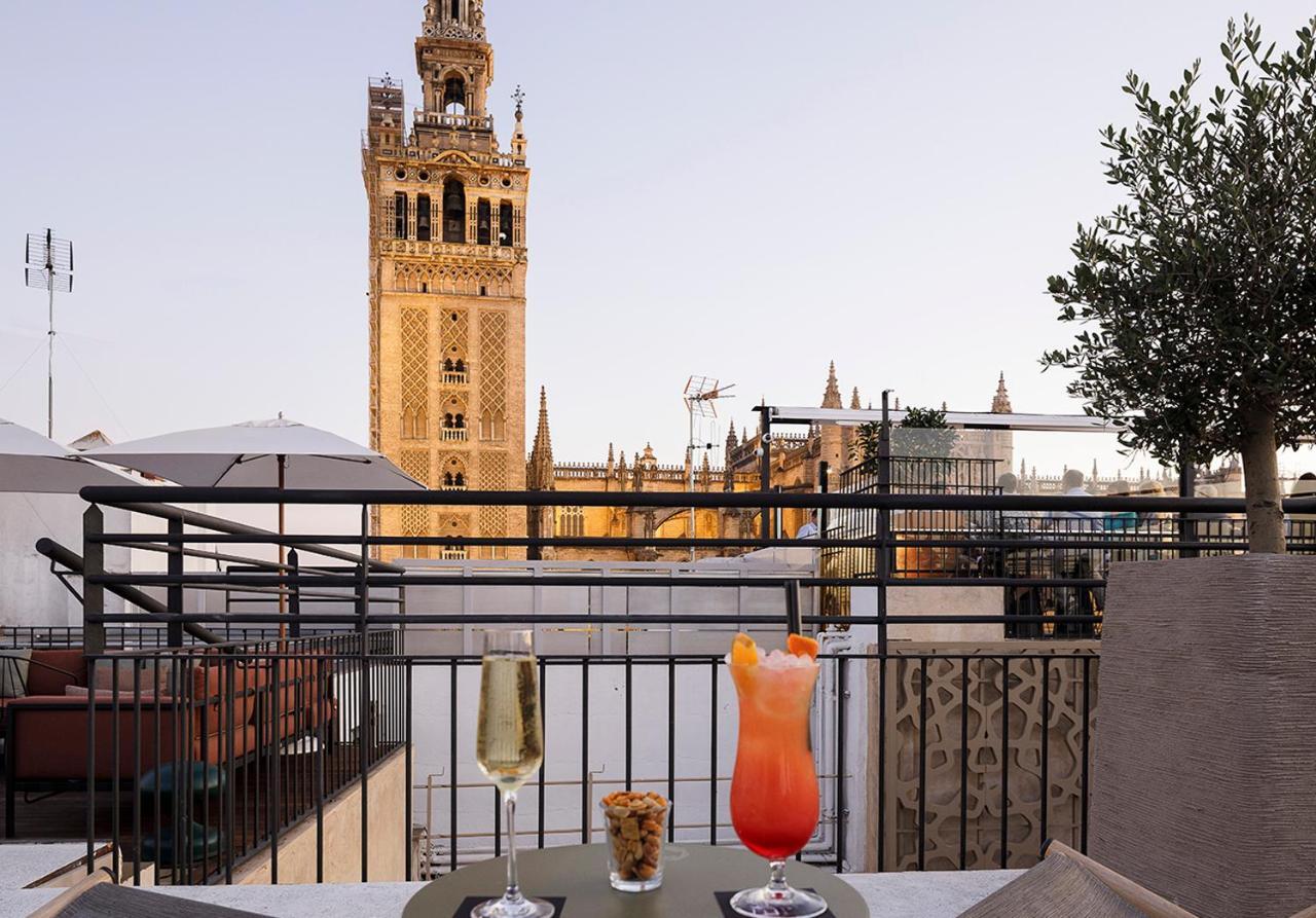 Eme Catedral Mercer Hotel Sevilla Dış mekan fotoğraf Rooftop bar